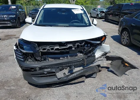 2025 Nissan Kicks Sv Fwd из США, поврежденный, VIN 3N8AP6CA4SL352063